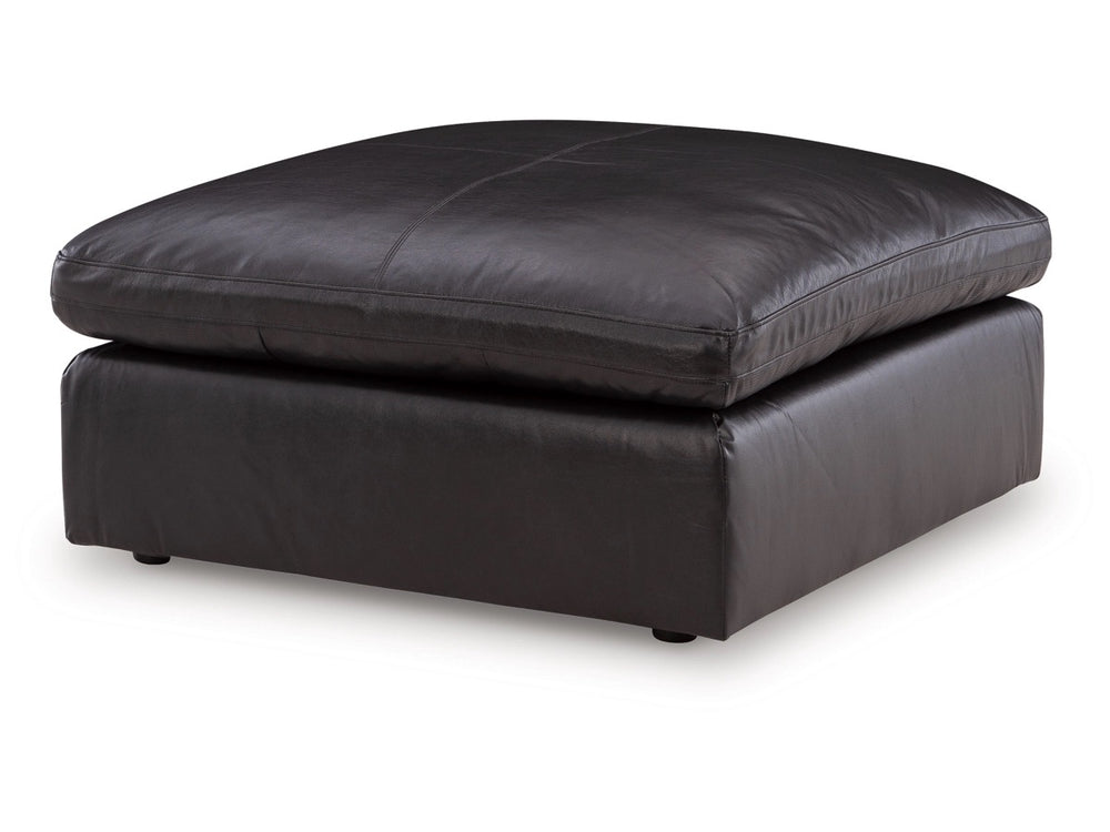 Emily_Ottoman_in_Black_Angled_318994823