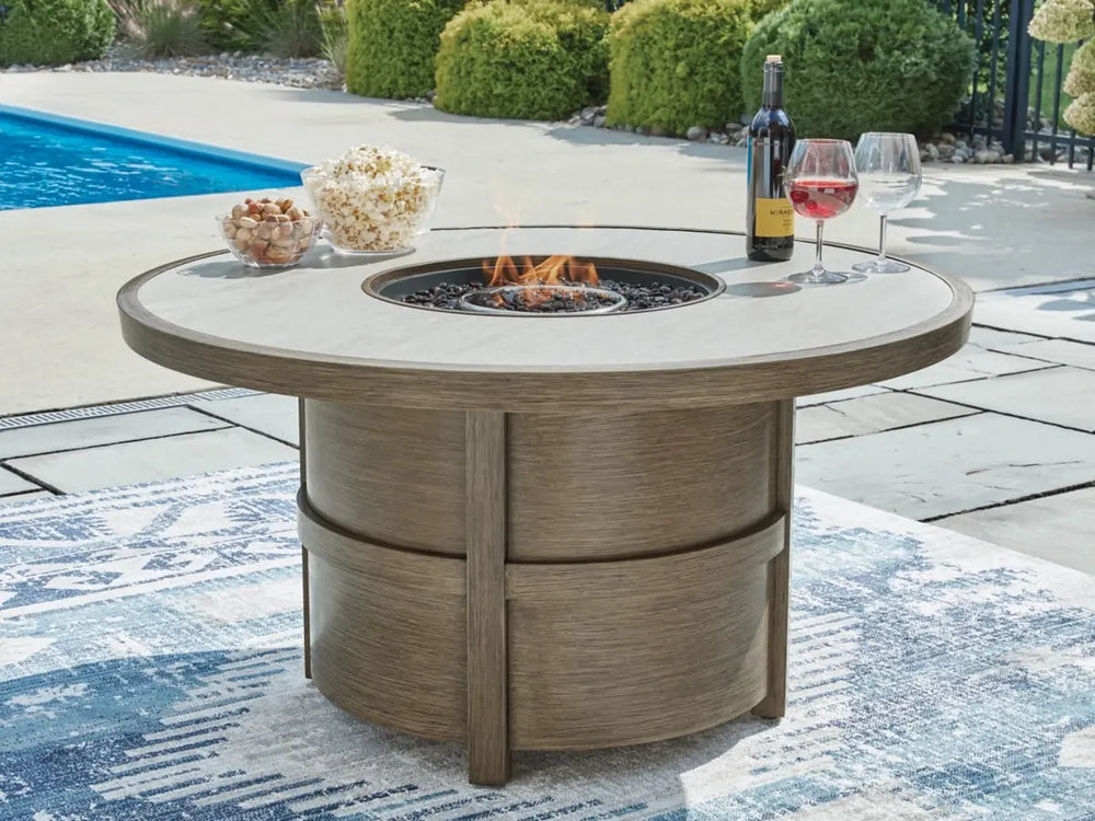 Rainier_Ranch_Fire_Pit_Table_Styled_208164612