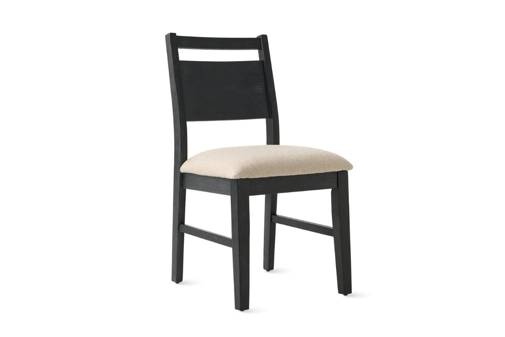 Sable_Crest_Dining_Chair_Angle_955464351
